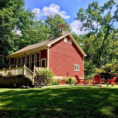 1891 Schoolhouse Inn Morgantown Buitenkant foto